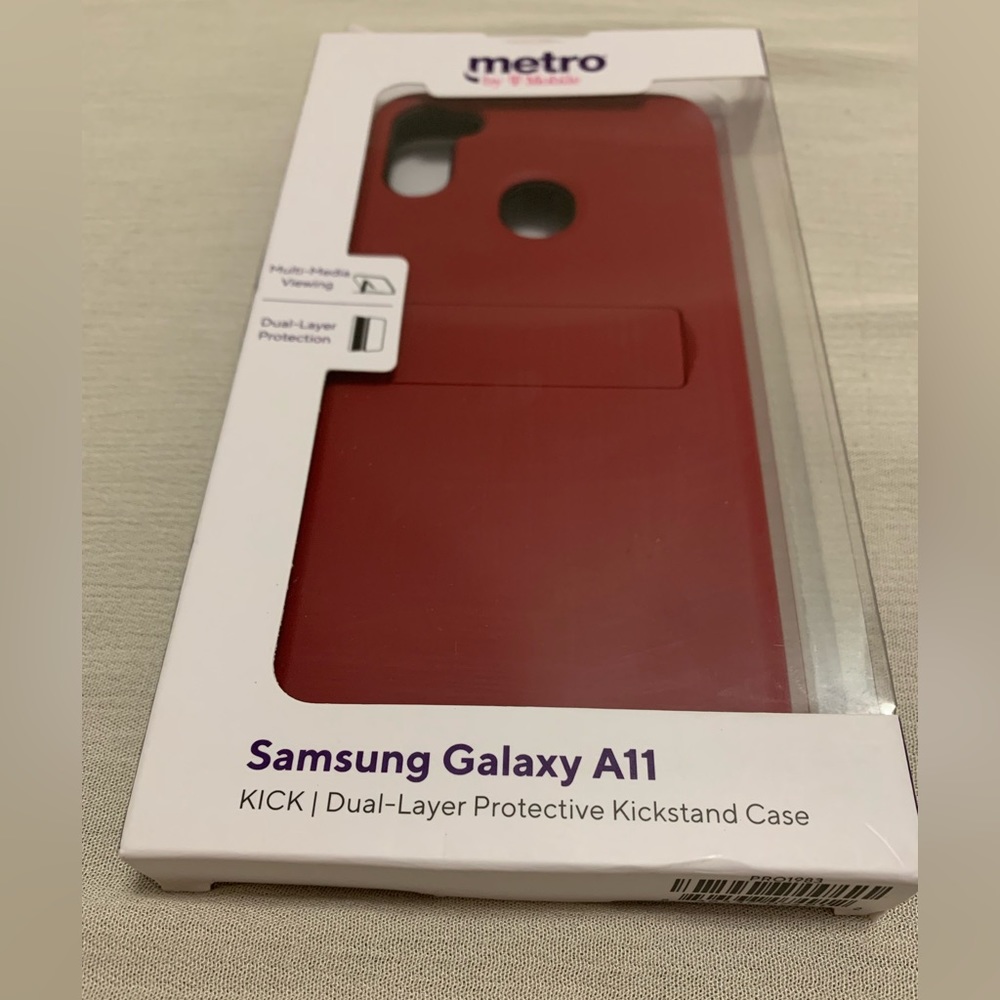 Samsung Galaxy A11 KICK | Dual-Layer Protective Kickstand Case Metro by T-Mobile - Picture 10 of 15